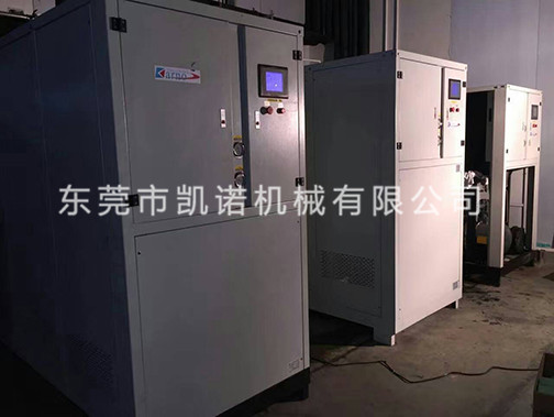50WC箱式螺杆冷水...